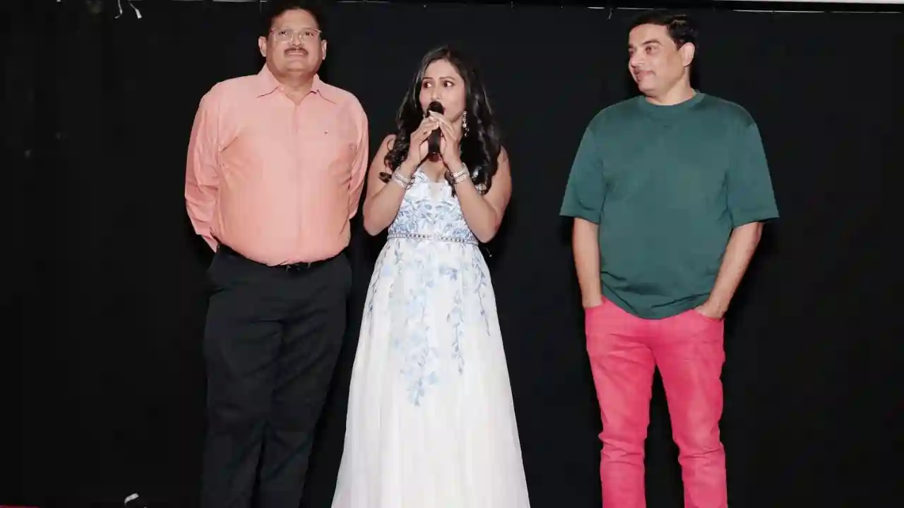 https://www.mobilemasala.com/movies/Star-Producer-Dil-Raju-Launched-the-M4M-teaser-in-the-USA-with-Mohan-Vadlapatla-Jo-Sharma-i271339